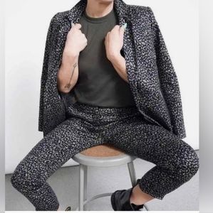 Wildfang Essential Twill Slim Crop Pants